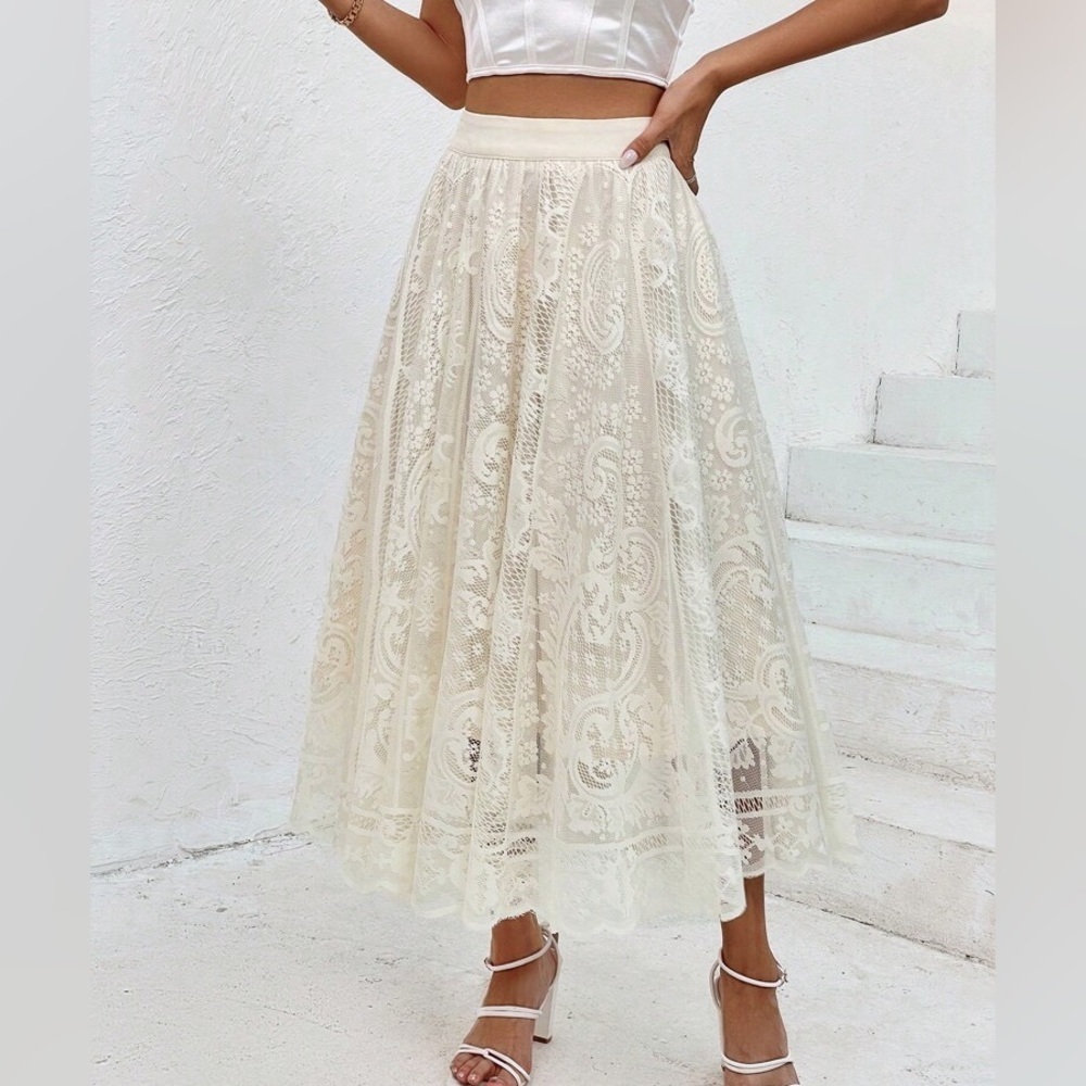 SHEIN curve Elegant White Lace A-Line Skirt